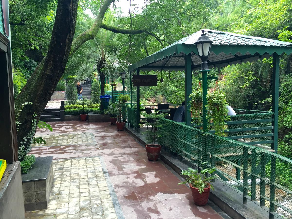 Savoy Greens Hotel Kasauli Kültér fotó