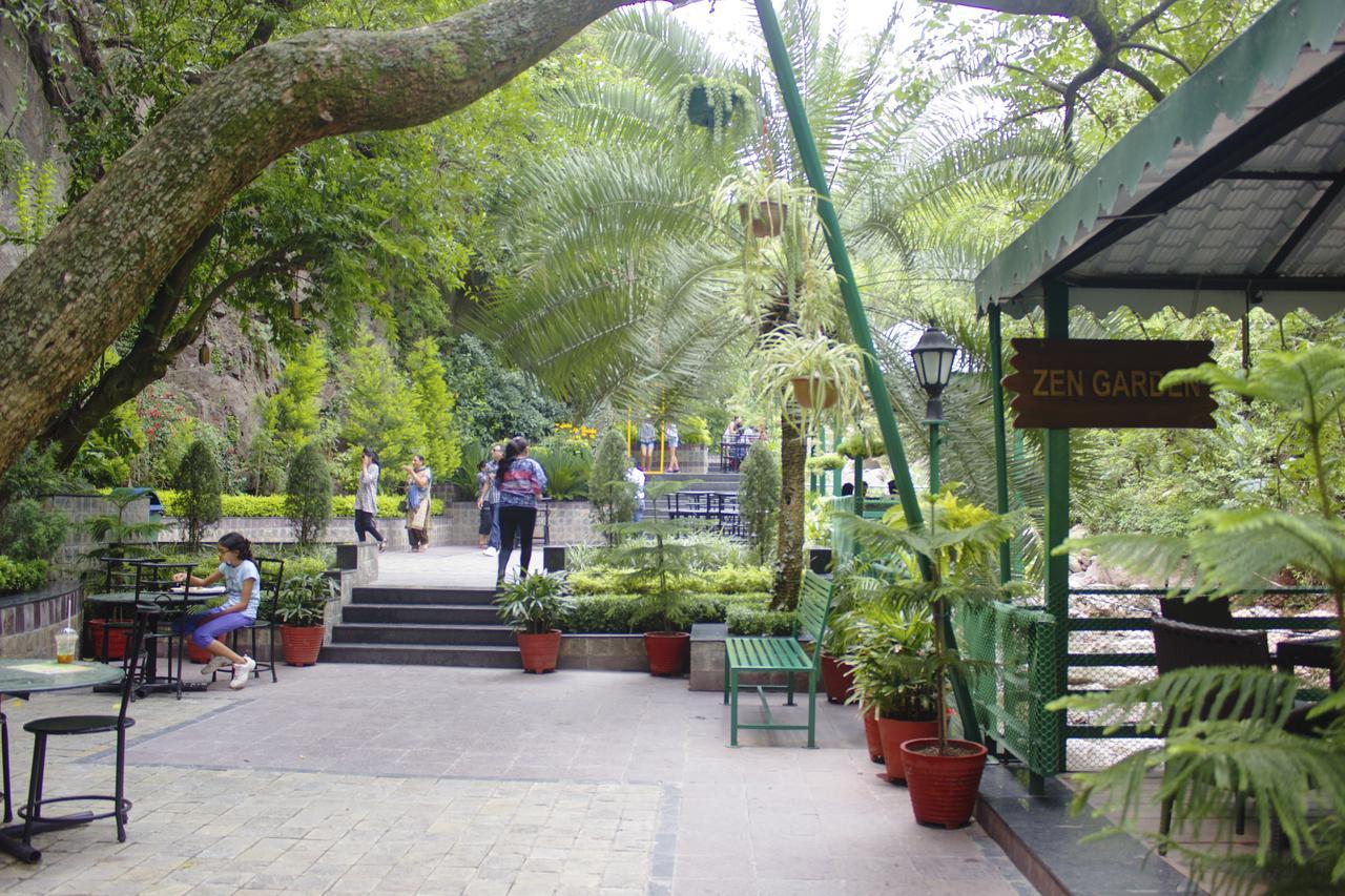 Savoy Greens Hotel Kasauli Kültér fotó
