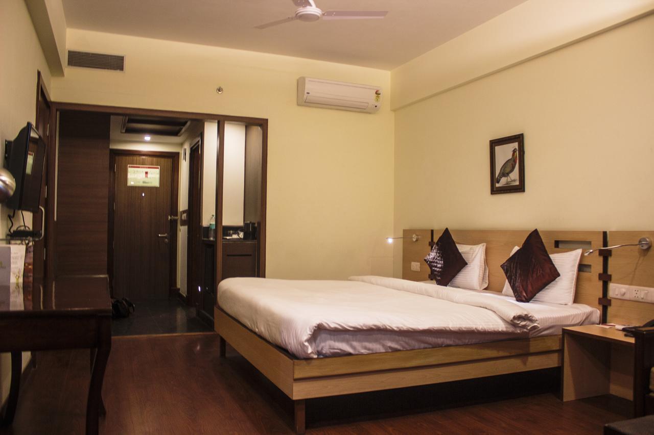 Savoy Greens Hotel Kasauli Kültér fotó